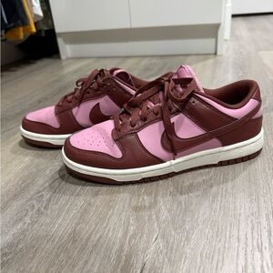 Nike Dunk Low Pink Women's Sneakers